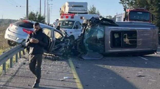 مصرع 5 مواطنين في حوادث سير