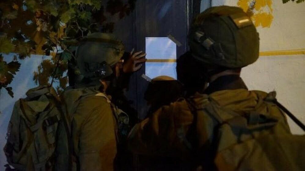 إخطارات بوقف العمل والبناء في سلفيت