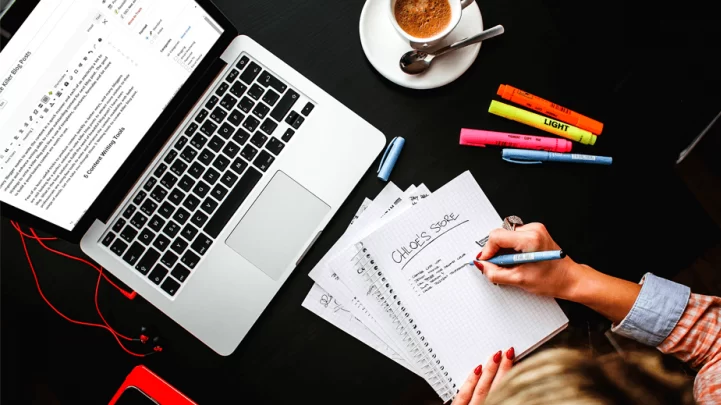 عن الكتابة والمال!