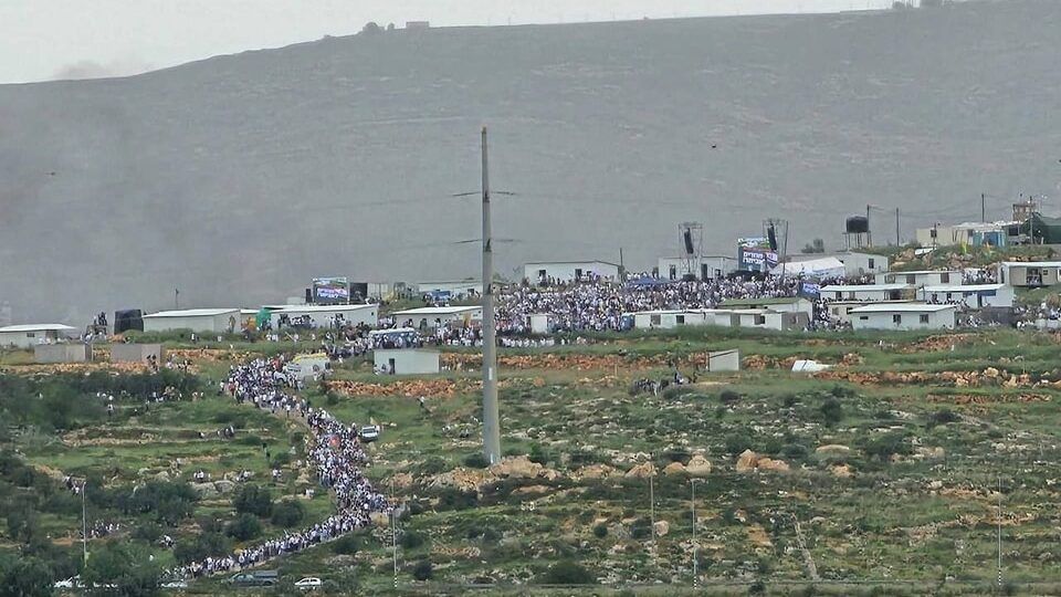 إصابتان بالمطاط والعشرات بالاختناق خلال مواجهات على جبل صبيح جنوب نابلس