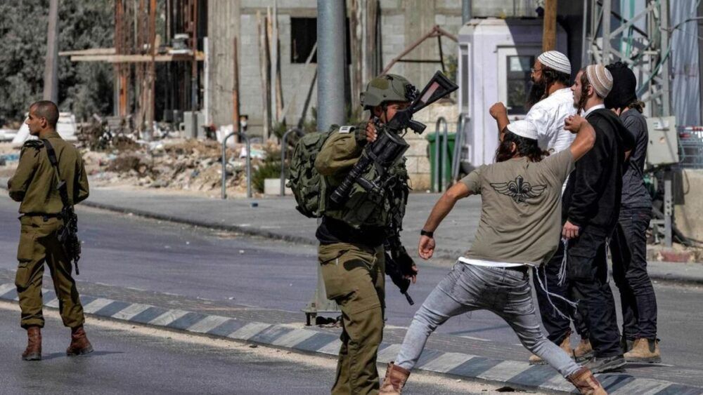  هيئة مقاومة الجدار والاستيطان: 436 اعتداءً نفذها الاحتلال ومستوطنيه خلال آذار الماضي