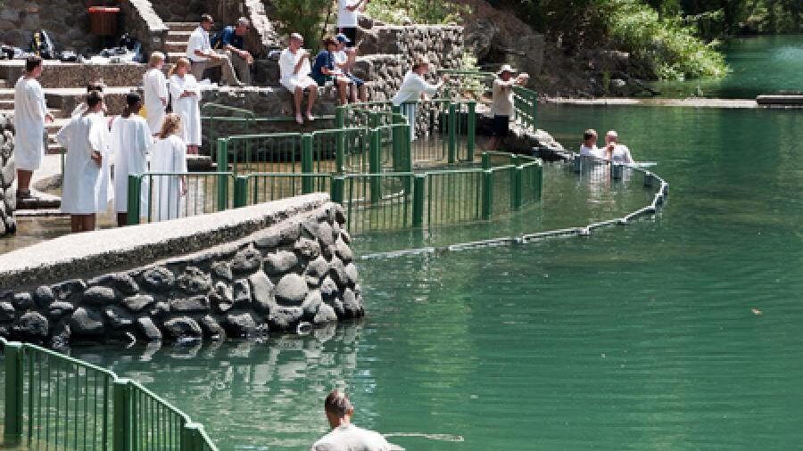 مستوطنون يقتحمون برك سليمان جنوب بيت لحم لليوم الثاني على التوالي