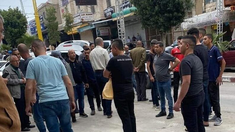 إصابة مواطن وسرقة 8 كغم ذهب بسطو مسلح في الظاهرية