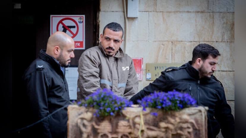 السجن 30 عاما لأسير من القدس المحتلة