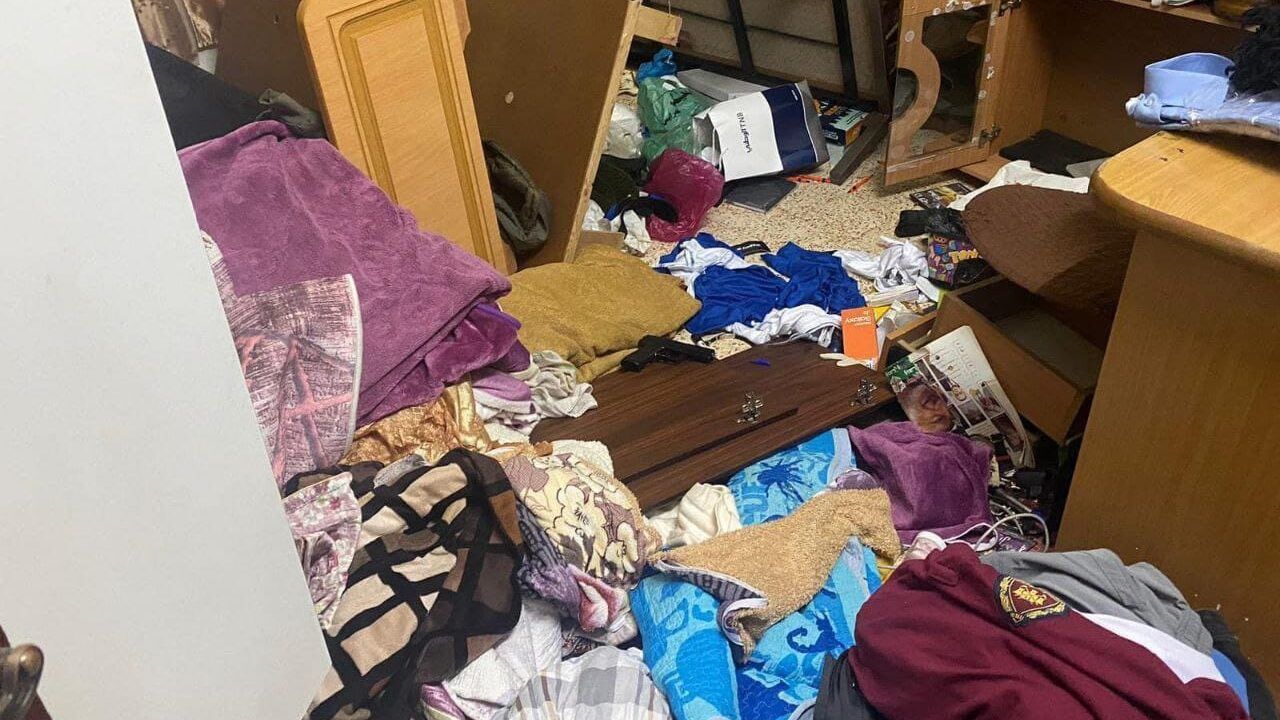 اقتحام منازل المواطنين في جنين