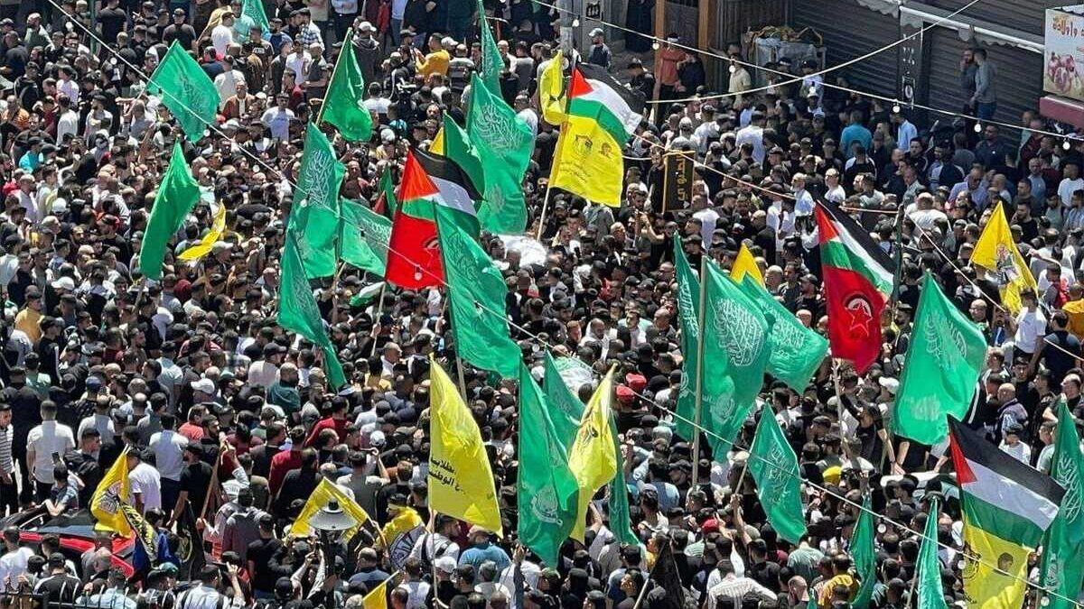 نابلس تشيع جثامين ثلاثة من أبنائها