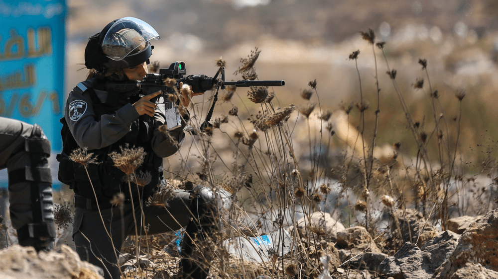 إصابة عامل برصاص الاحتلال قرب جدار الفصل في قلقيلية