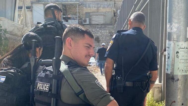 سلطات الاحتلال تستدعي الباحث فخري أبو دياب