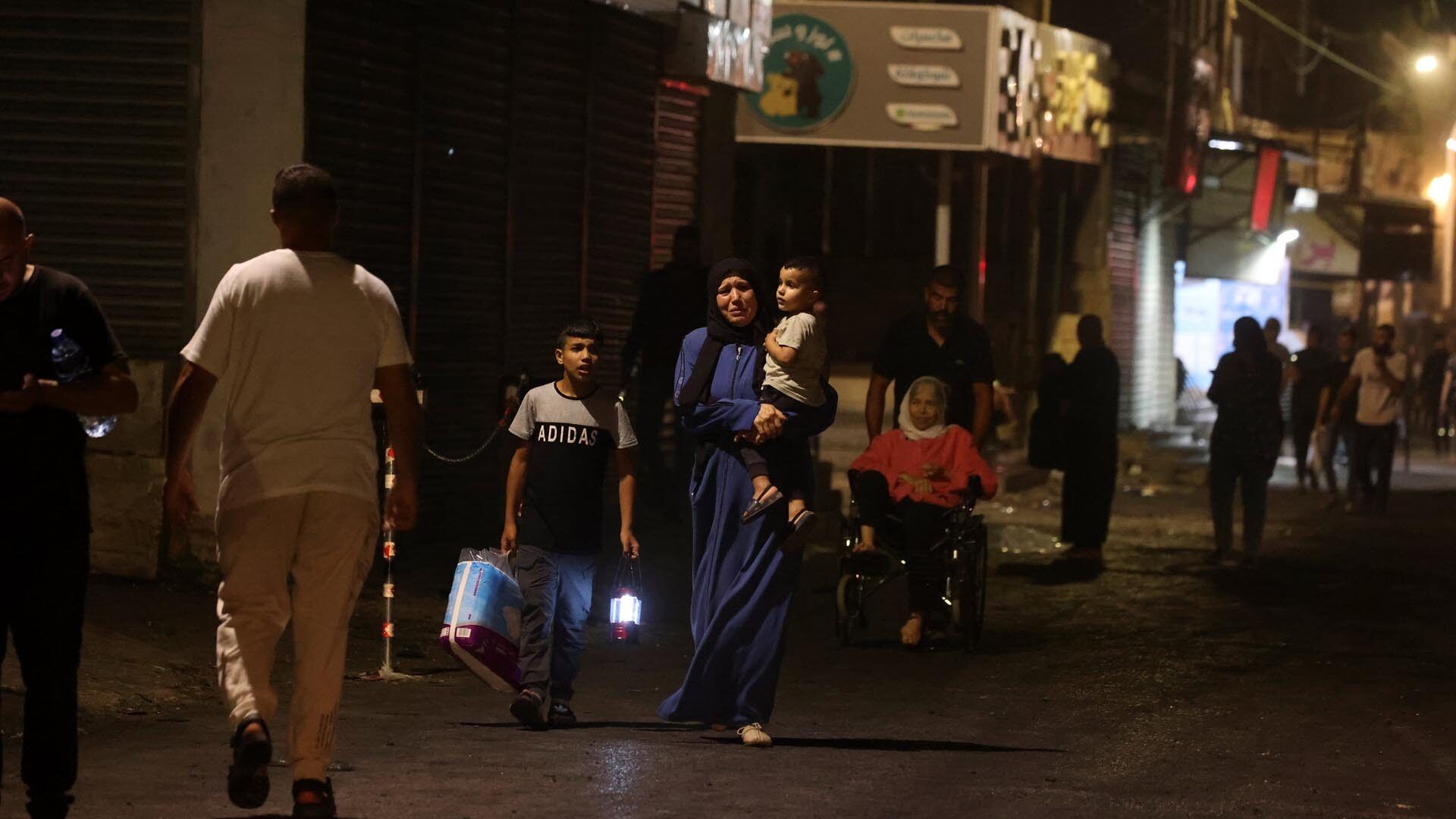 معادلة.. "لك يا منازل في القلوب منازل".. والبيت هو الوطن