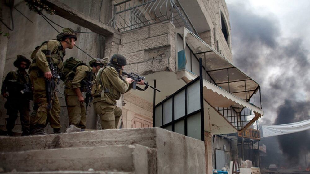 الاحتلال يحول منزلا إلى نقطة مراقبة في سنجل شمال رام الله