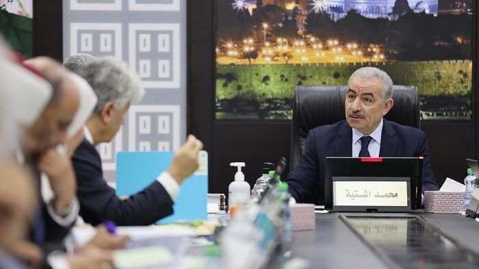 اشتية: تشكيل لجنة لمتابعة اجتماع الفصائل يعطي أملاً لاستمراره