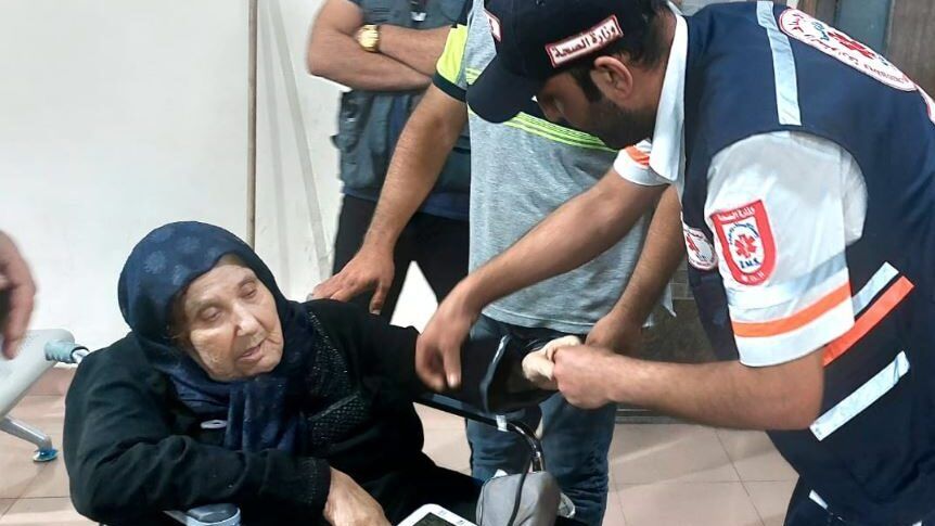 وفاة حاجة فلسطينية لدى وصولها قطاع غزة