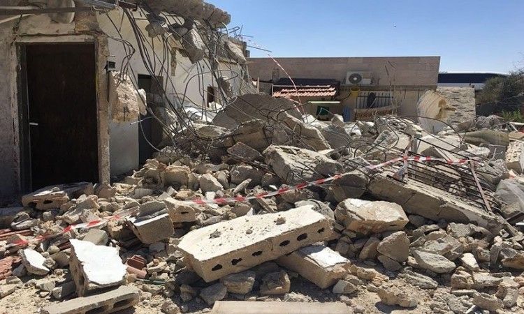 بيت حنينا بمدينة القدس المحتلة