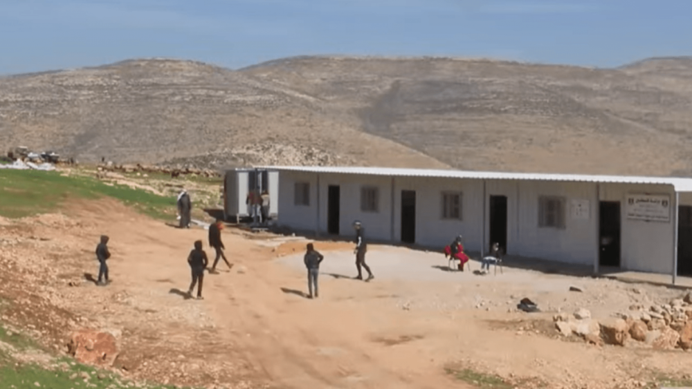 "التربية" تستنكر هدم الاحتلال مدرسة عين سامية شرق رام الله 