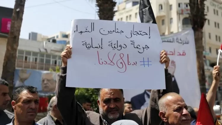 398 شهيدًا تحتجز جثامينهم سلطات الاحتلال