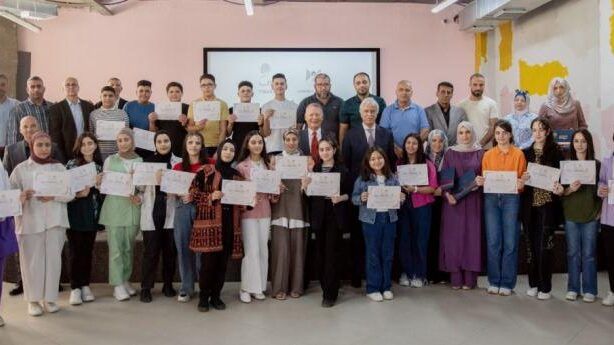 "التربية" و"روابي" تختتمان تدريبات برنامج الإعلامي الصغير