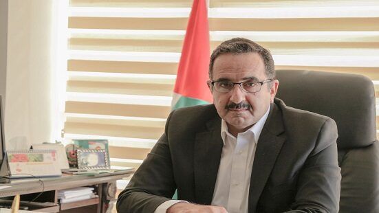 ملحم: توقيع اتفاقية توليد الطاقة في الخليل يساهم في استقرارها والانفكاك عن الاحتلال