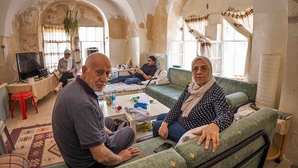 الاحتلال يطالب عائلة صب لبن بدفع أموال إخلائها من منزلها بالقدس