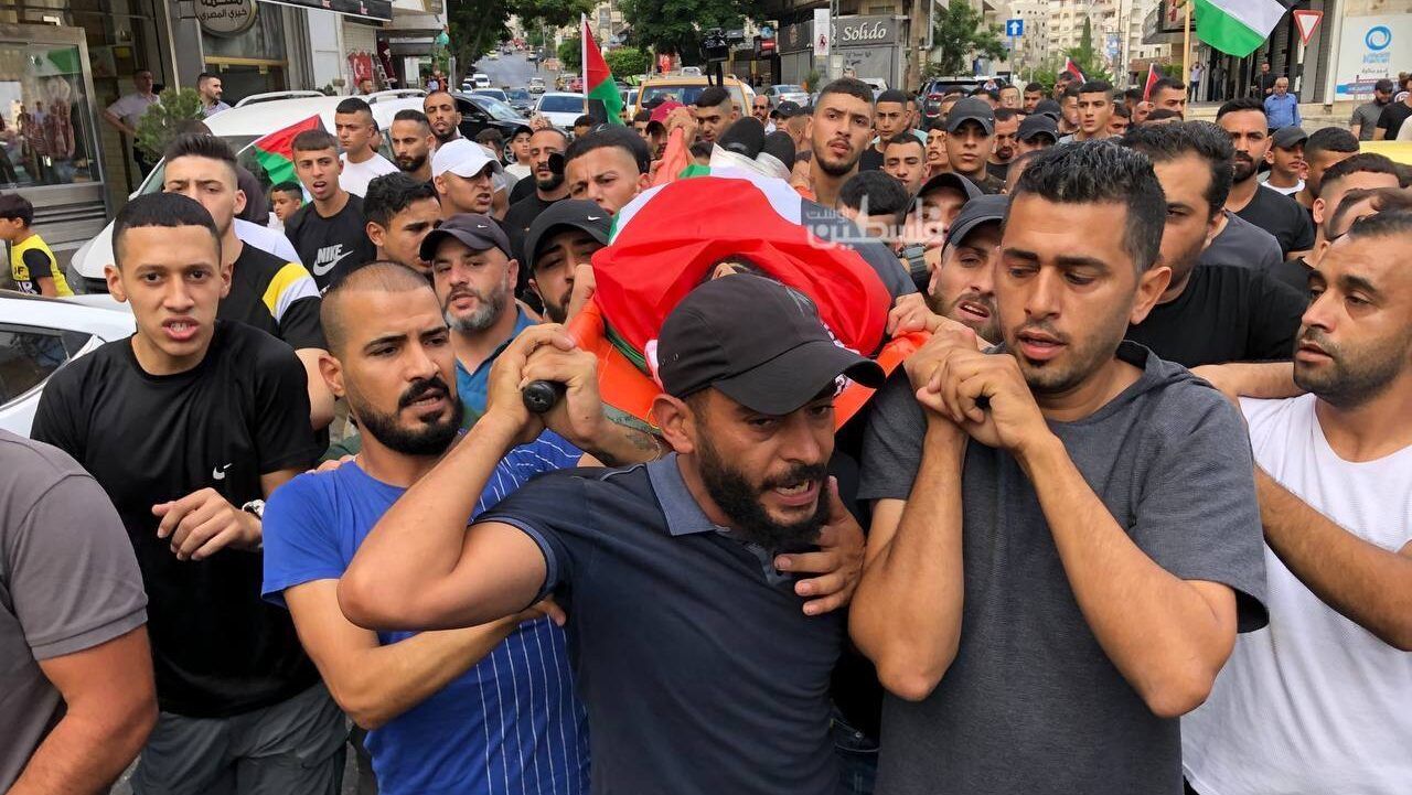 تشييع جثمان الشهيد أمير خليفة في نابلس