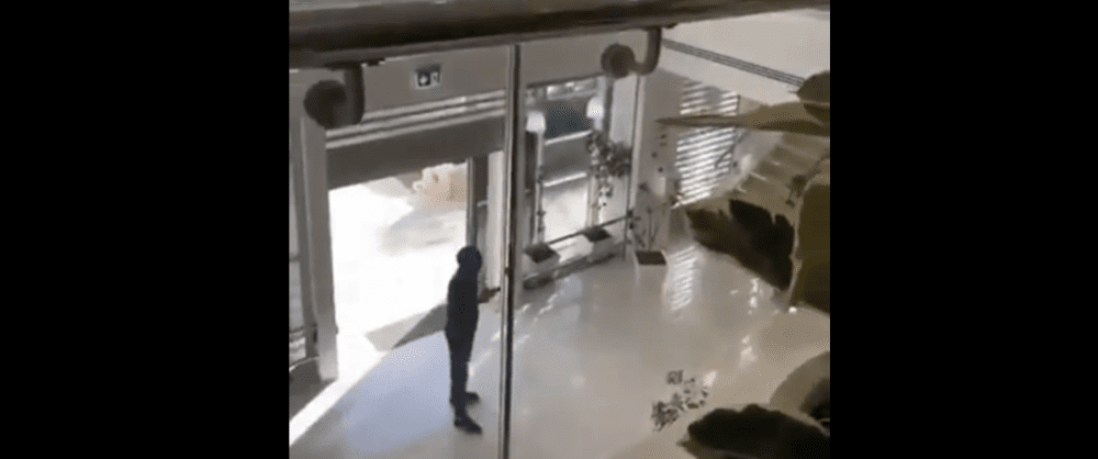 الشرطة: سطو مسلح على فرع أحد البنوك في بلدة نعلين