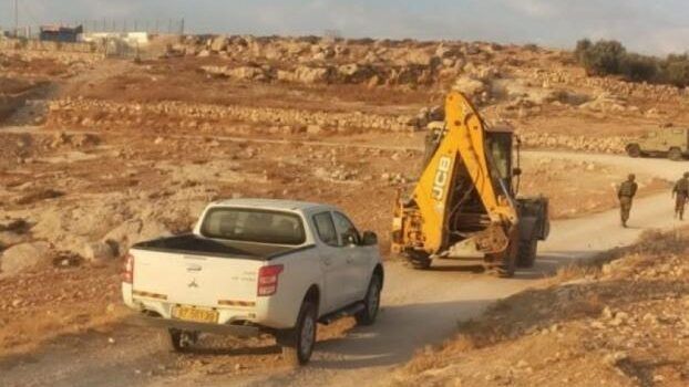 الاحتلال يستولي على جرافة في تقوع جنوب شرق بيت لحم