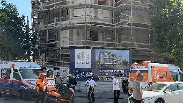 مصرع عامل بصعقة كهربائية في الداخل المحتل