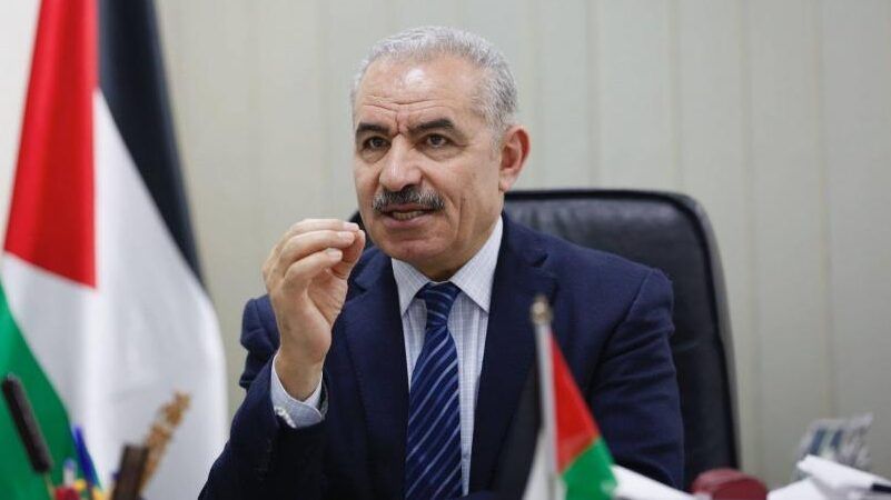 اشتية: السلطة لن تحكم غزة دون اتفاق يشمل الضفة الغربية في دولة فلسطينية موحدة