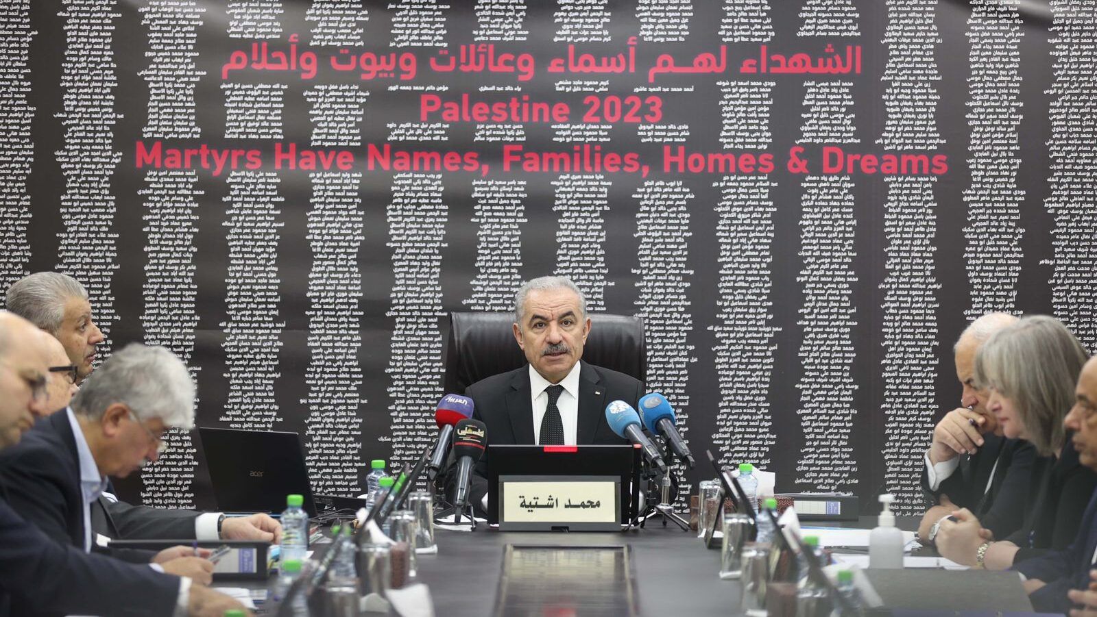 اشتية: ما يحدث في غزة فاق كل وصف والمطلوب وقف العدوان فورا وفتح ممرات إنسانية