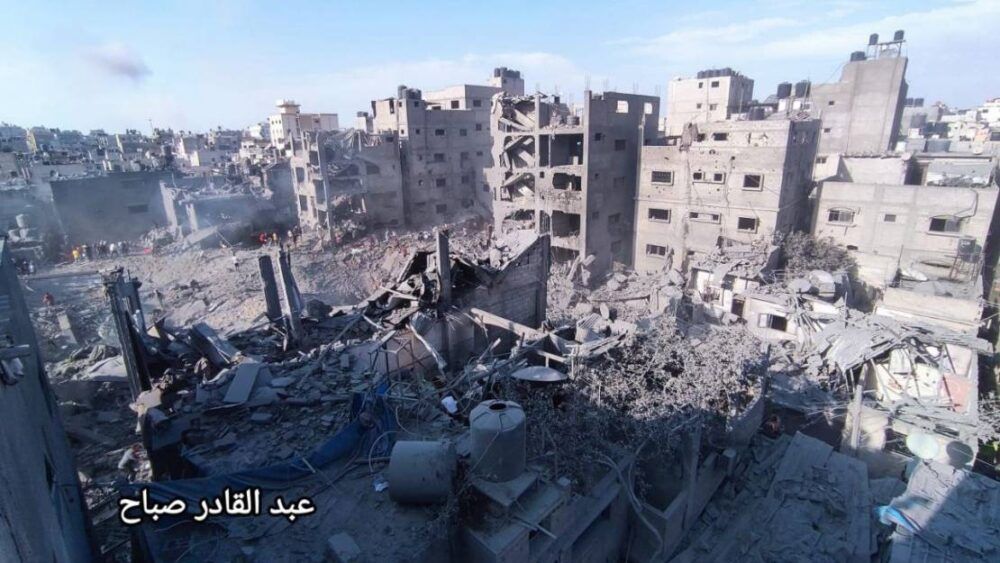 الاحتلال يرتكب مذبحة في مخيم جباليا