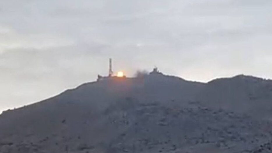 إطلاق قذائف من لبنان وجيش الاحتلال "الاسرائيلي" يرد