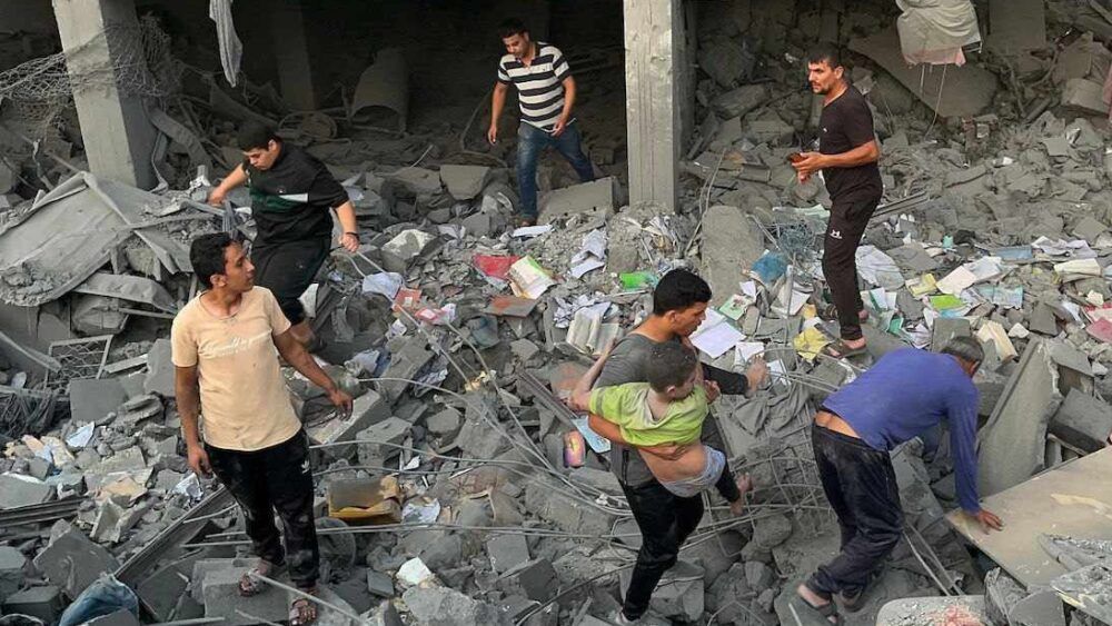 طوفان الأقصى.. 3500 شهيد في غزة