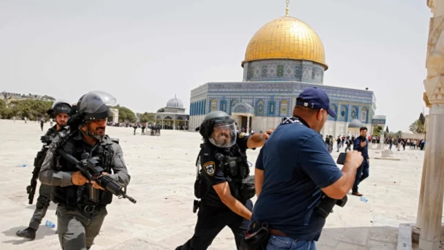 القدس: 15 شهيد و394 حالة اعتقال و19 عملية هدم خلال شهر أكتوبر الماضي