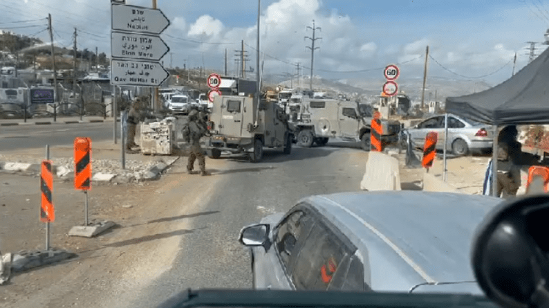 الاحتلال يصدم مركبة قرب حاجز زعترة جنوب نابلس