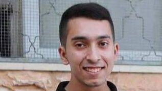 الشاب عدنان عصام زيد