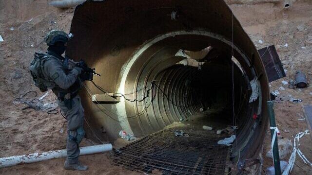 رداً على نفق الشمال.. بالفيديو| القسام للاحتلال: وصلتم متأخرين فالمهمة أنجزت