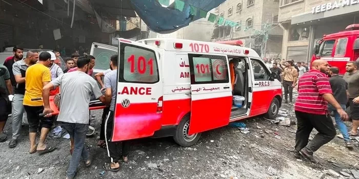 الهلال الأحمر: طواقمنا في جنين لم تلبِّ أي نداء من داخل مخيم جنين منذ عصر أمس