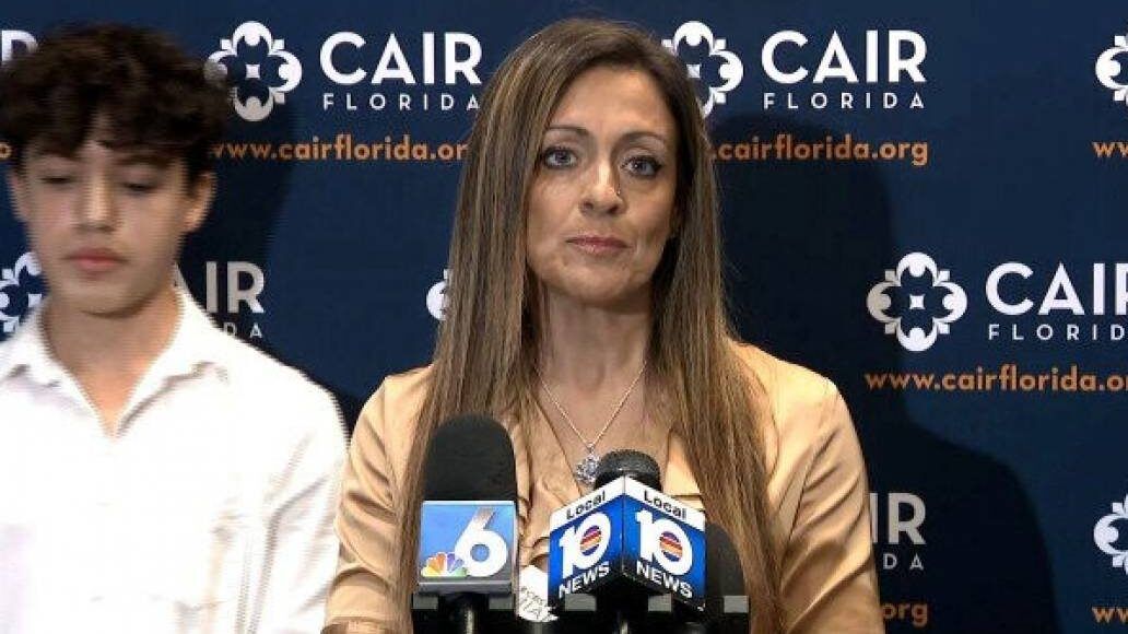 بسبب منشورات والدته المناصرة لفلسطين... فصل طالب من مدرسة بفلوريدا