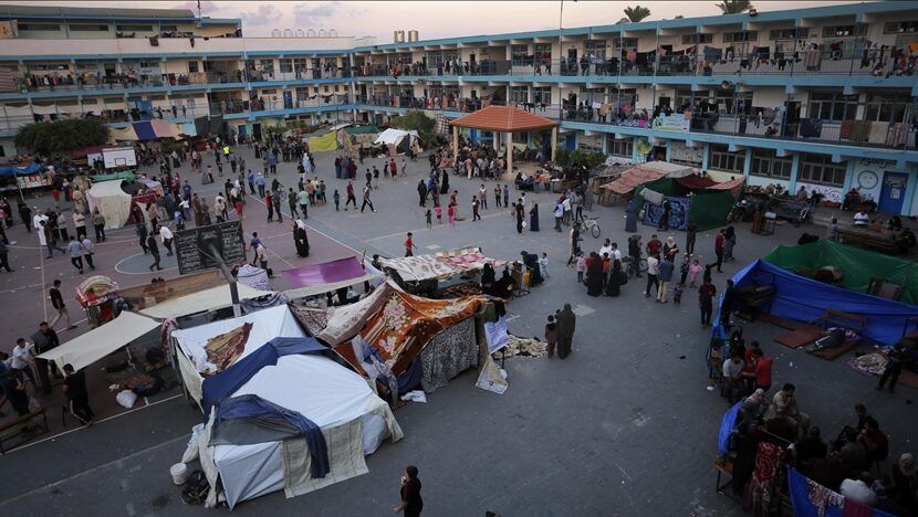 "أوتشا": نحو 300 نازح استشهدوا بملاجئ "الأونروا" وآلاف أصيبوا منذ 7 أكتوبر