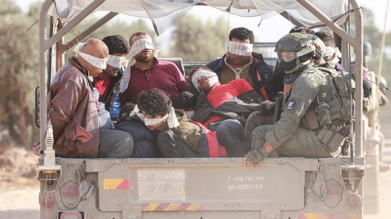 "الأورومتوسطي": نحذر من جريمة الإخفاء القسري لمعتقلي غزة