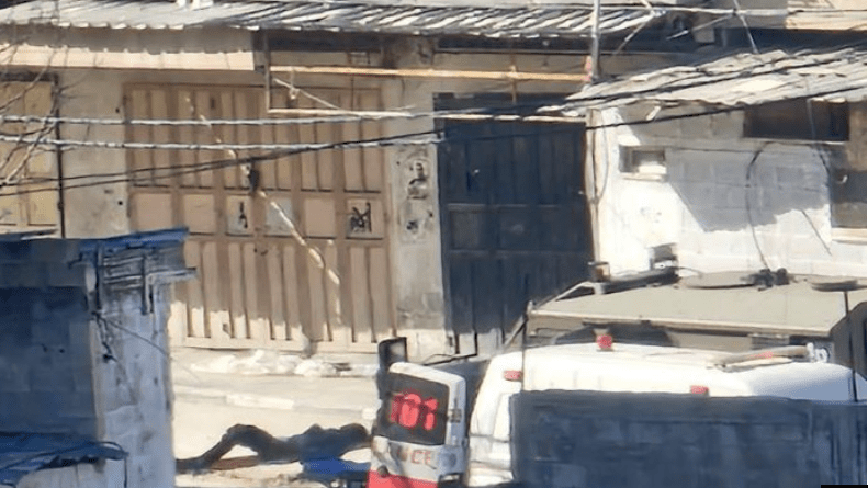 الاحتلال يمنع مركبات الإسعاف من الوصول إلى الإصابات في مخيم طولكرم