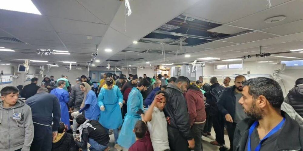 كانوا ينتظرون الحصول على المساعدات.. 20 شهيدًا في مجزرة إسرائيلية جديدة