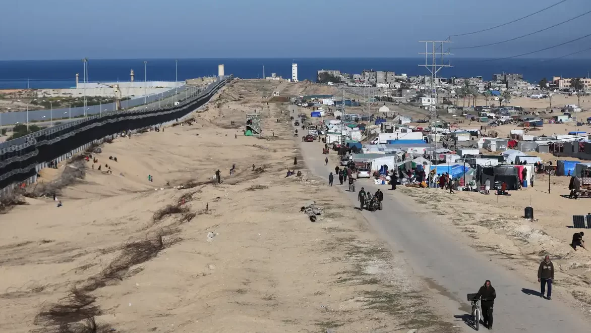 مصر تنفي الموافقة على مقترح يسمح لإسرائيل باحتلال محور "فيلادلفيا"