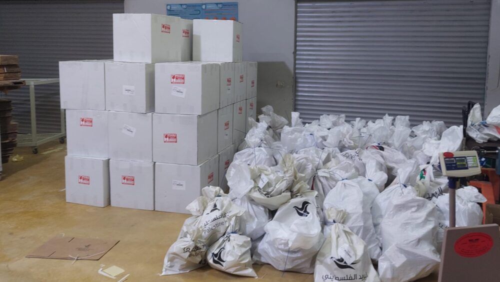 البريد الفلسطيني: زيادة متسارعة في حجم البريد الصادر إلى الوجهات العالمية