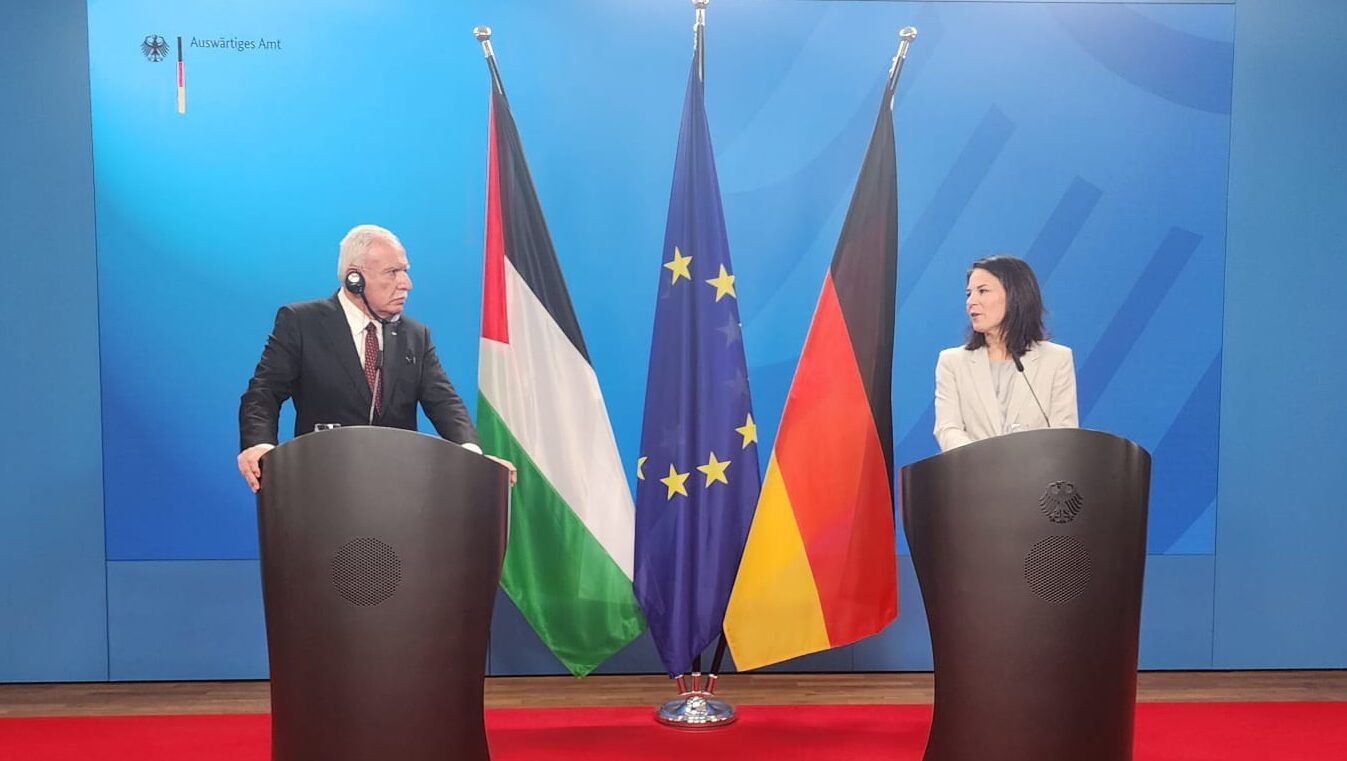 المالكي ونظيرته الألمانية بيربوك يبحثان مجمل التطورات على الساحة الفلسطينية