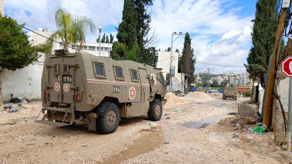 ثلاث إصابات إحداها خطيرة جراء اقتحام مخيم طولكرم