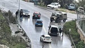 الاحتلال يعتقل شابا من عصيرة الشمالية شمال نابلس