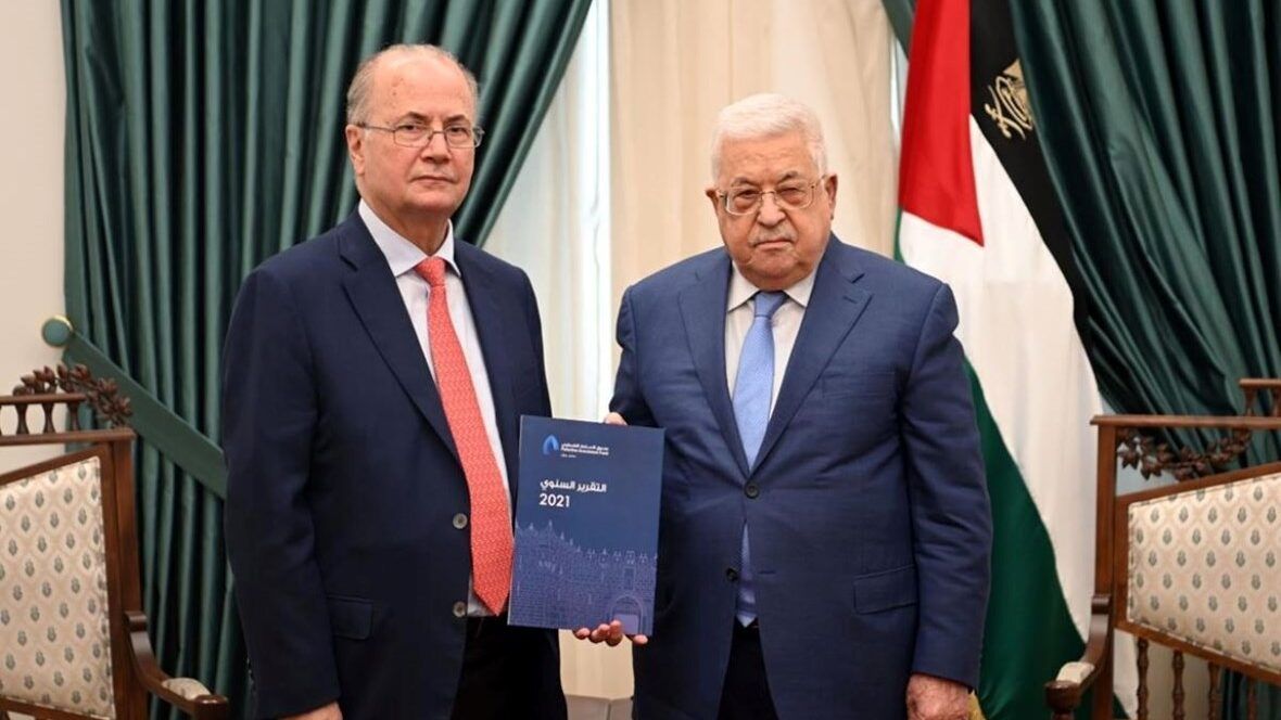 مكتب رئيس الوزراء المكلّف ينفي الشائعات حول إجراء جهات غير فلسطينية مقابلات مع مرشحين محتملين لحقائب وزارية