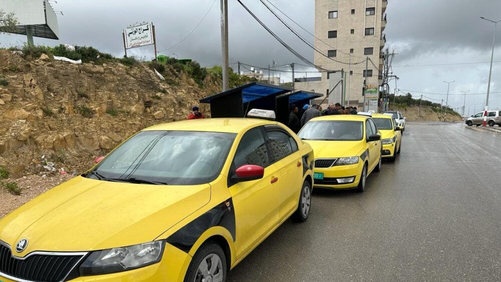 لجنة السير في محافظة نابلس تفتتح خط رفيديا بيت وزن