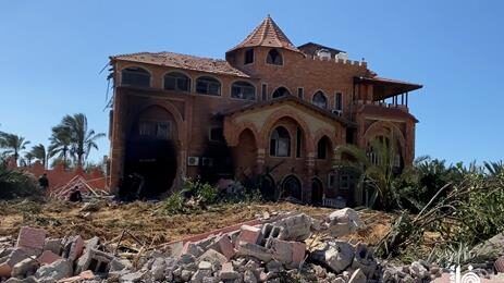 الاحتلال يشن غارة على بعلبك اللبنانية ويدمر مبنى