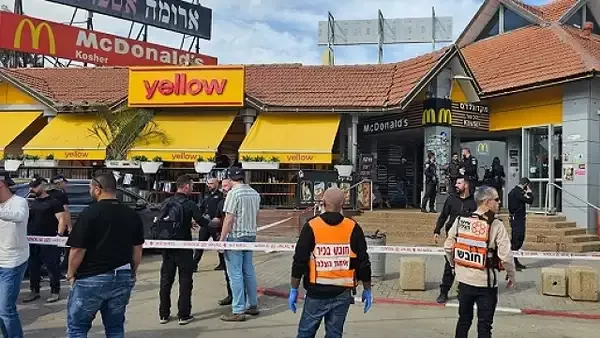 تحييد المنفذ.. 3 إصابات في عملية طعن بالنقب